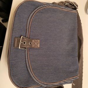 Thirty One Cross Body purse